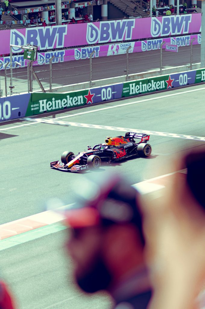 Impacto de Checo Pérez en Red Bull Rancing